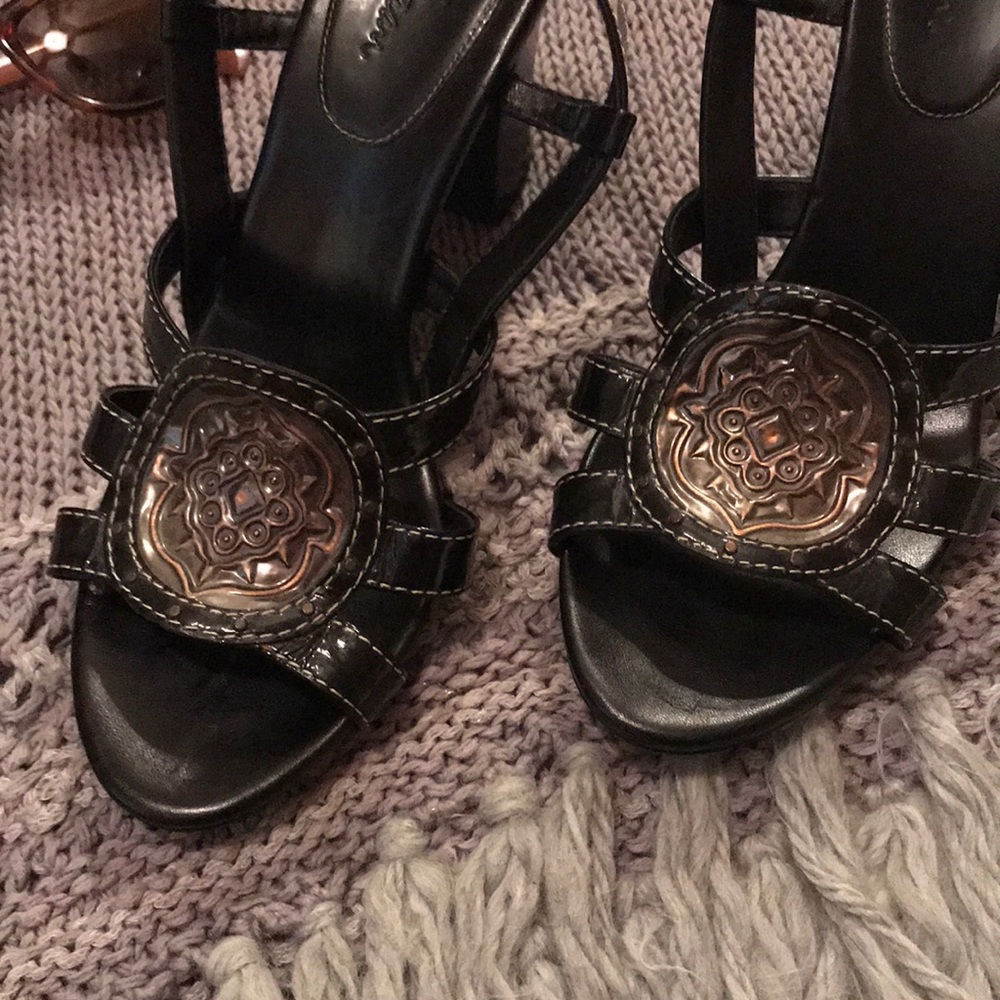 Cole Haan sandals - Picture 2 of 4